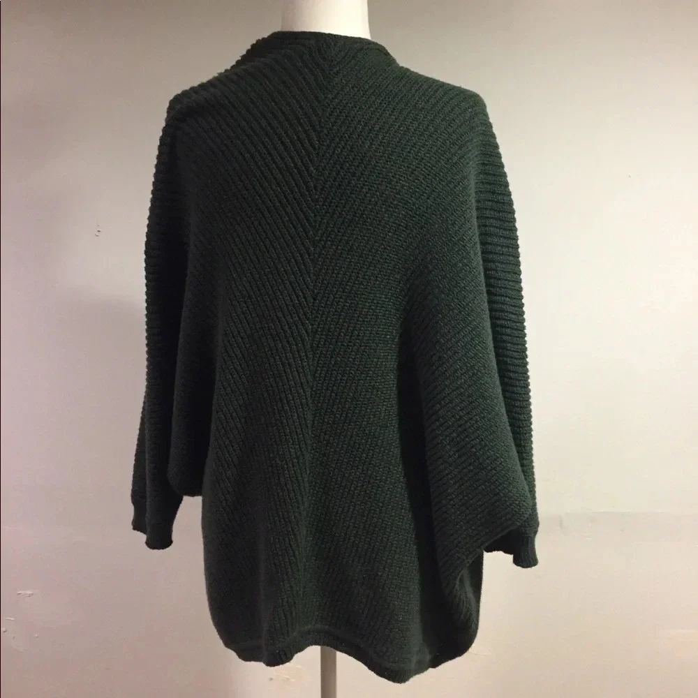 Atmosphere Sweater - Picture 2 of 6